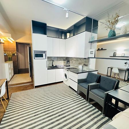 Rentnow Modern Lux Apartment In Centre Chişinău Eksteriør billede