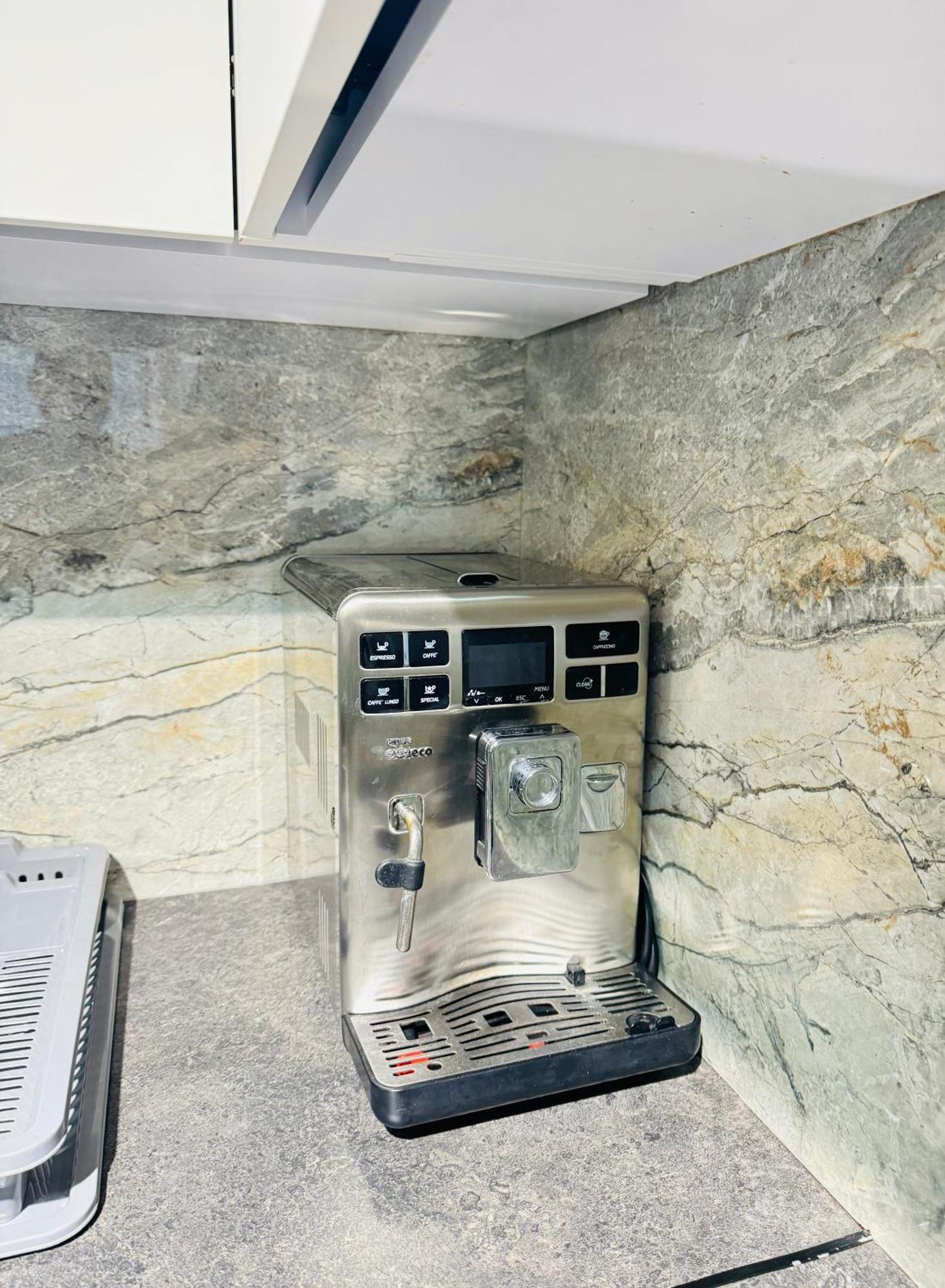 Rentnow Modern Lux Apartment In Centre Chişinău Eksteriør billede