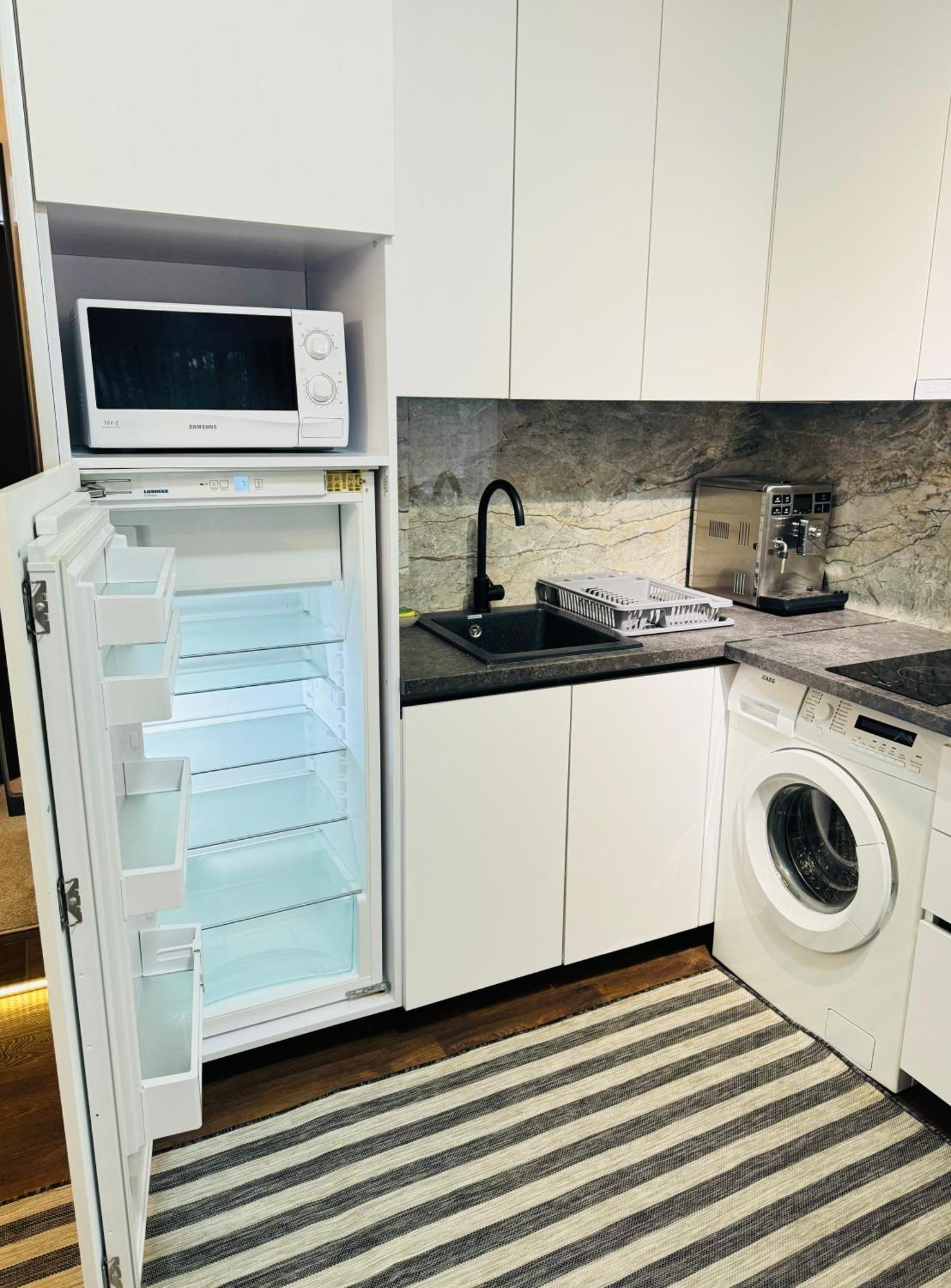 Rentnow Modern Lux Apartment In Centre Chişinău Eksteriør billede
