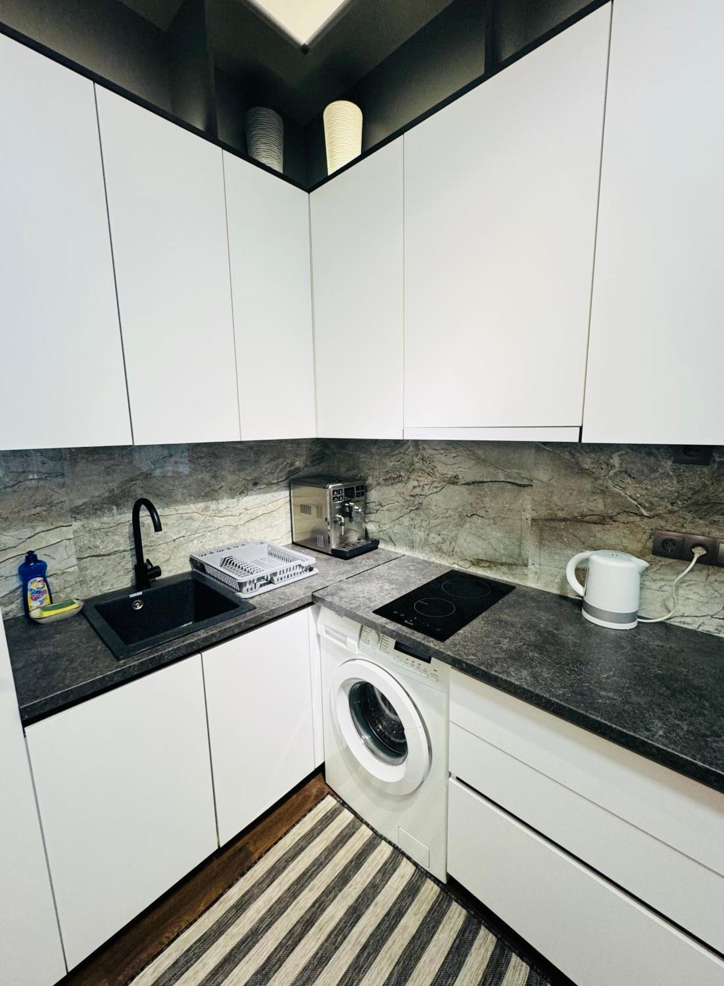 Rentnow Modern Lux Apartment In Centre Chişinău Eksteriør billede